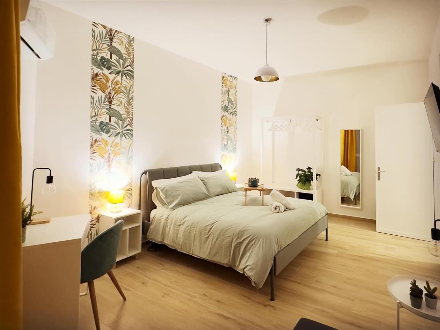 Light Holiday Home Palermo Exteriör bild