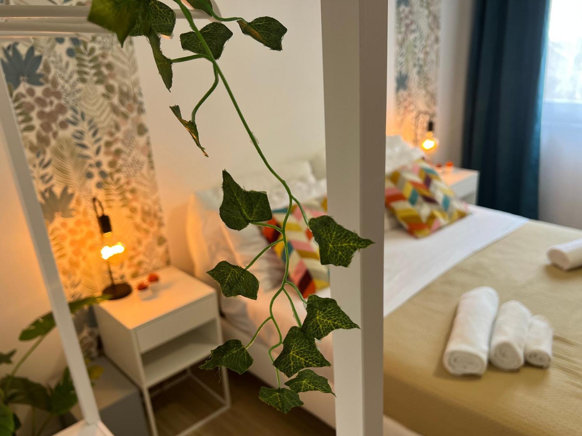 Light Holiday Home Palermo Exteriör bild